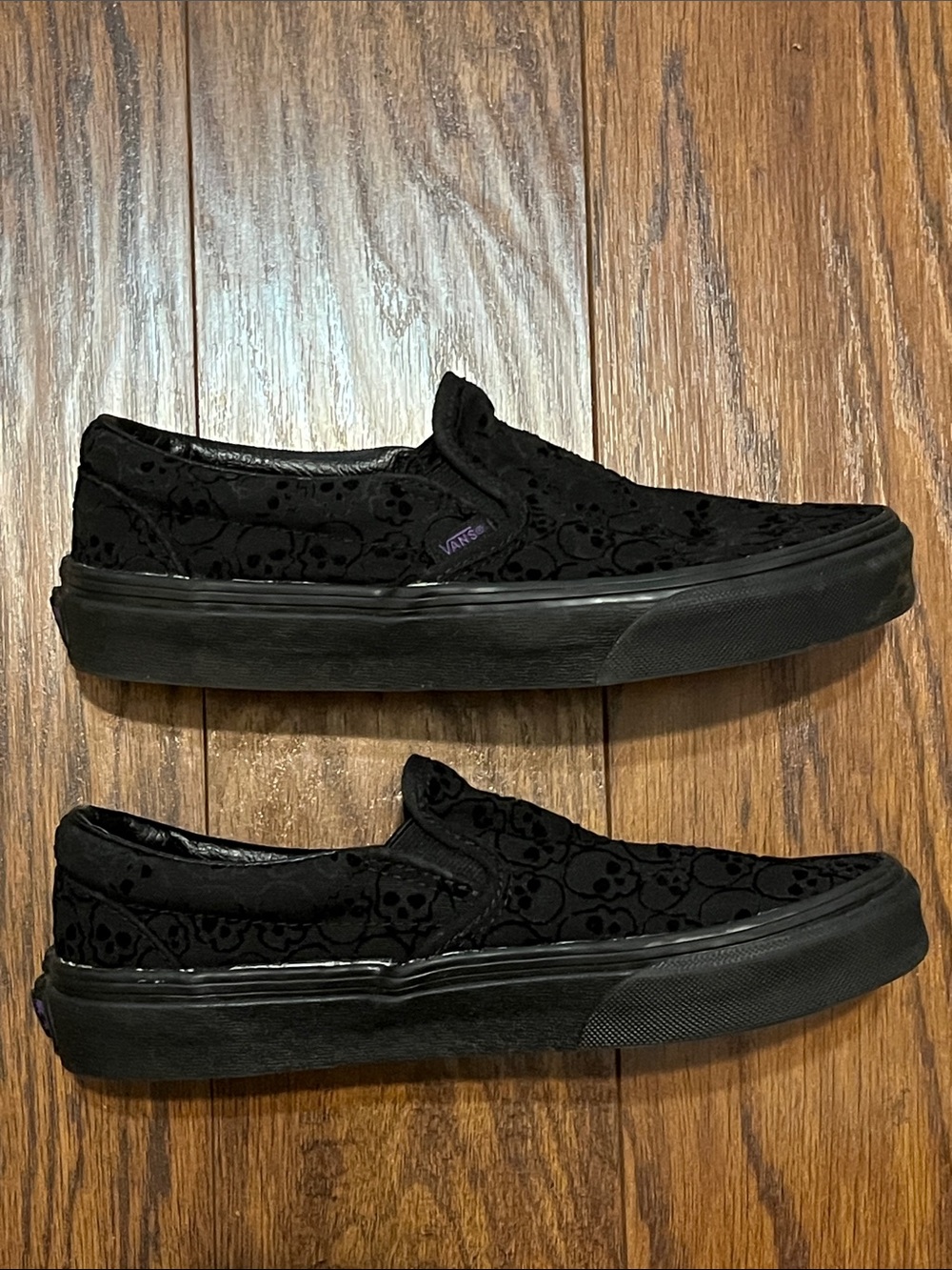 Vans Black Skull Slip-On Sneakers - Picture 9 of 16